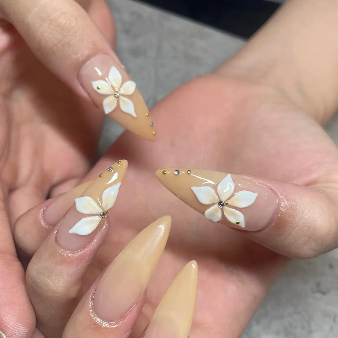 ネイル ハンドネイル IROHA NAIL nanaのネイルデザイン