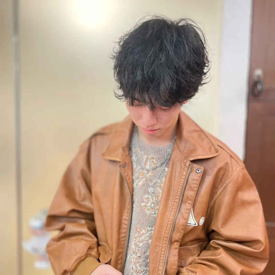 ショート メンズ メンズパーマ カット パーマ ⭐️韓国ブリーチ 顔周りカット⭐️のヘアスタイル