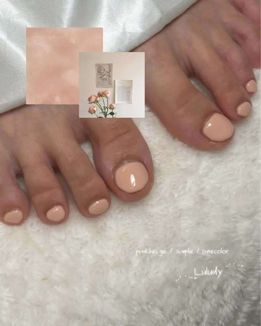 ネイル フットネイル Ayaka 🌷のネイルデザイン