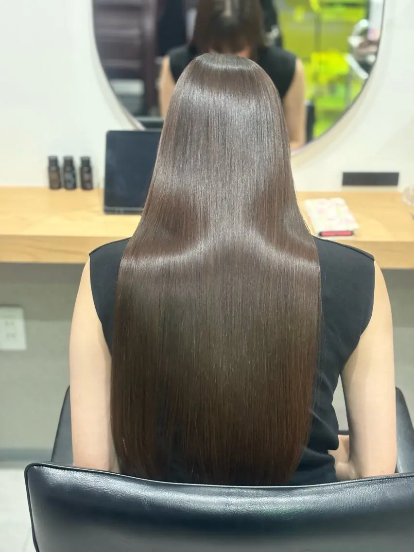ロング TENTOUMU SHI fukaのヘアスタイル