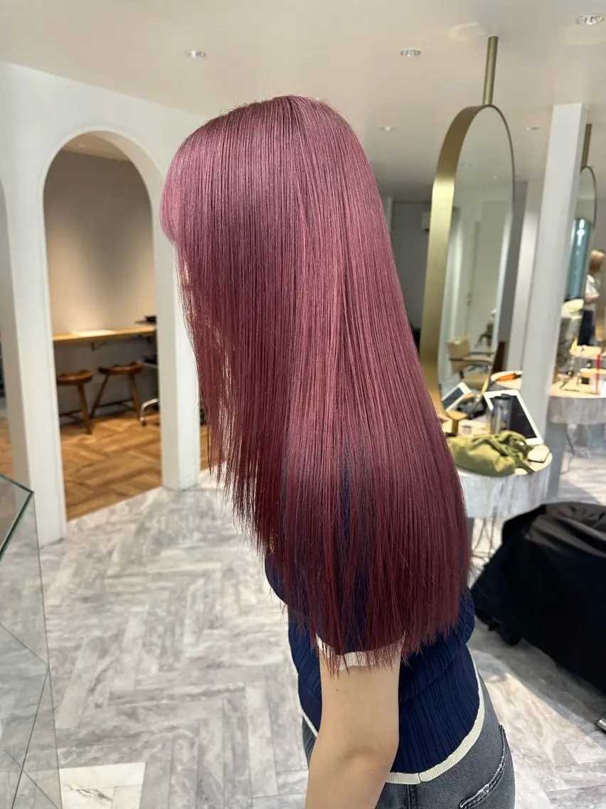 ロング カラー ブリーチ ハイトーンカラー ラベンダーカラー ブリーチなしカラー ピンクカラー ヘアカラー トリートメント REINA☁️透明感 カラー/ぷつっと♡のヘアスタイル