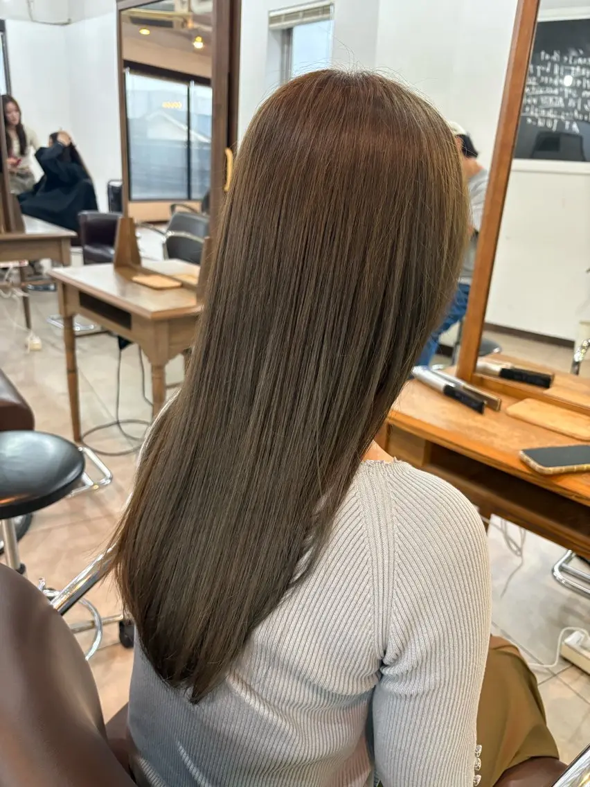 セミロング ヘアカラー TIDEHAIR 敬吾のヘアスタイル