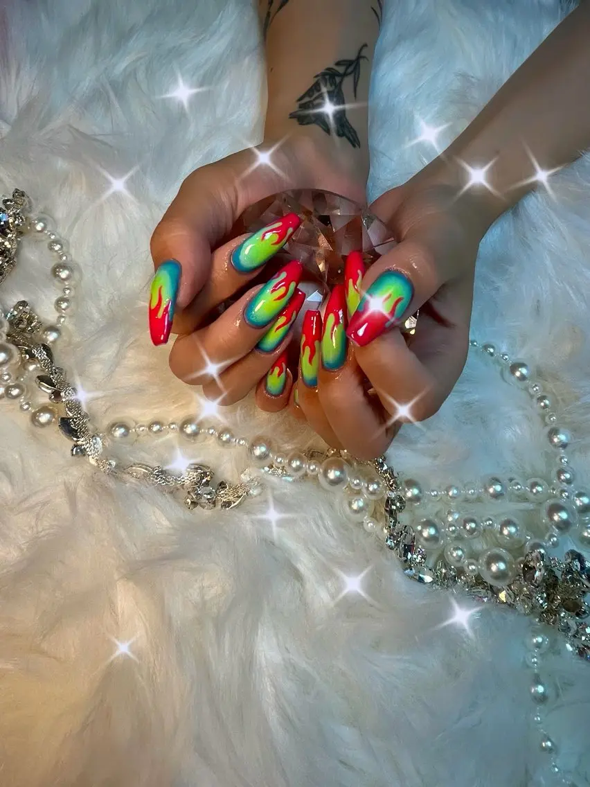 ネイル ハンドネイル Leo Nailのネイルデザイン