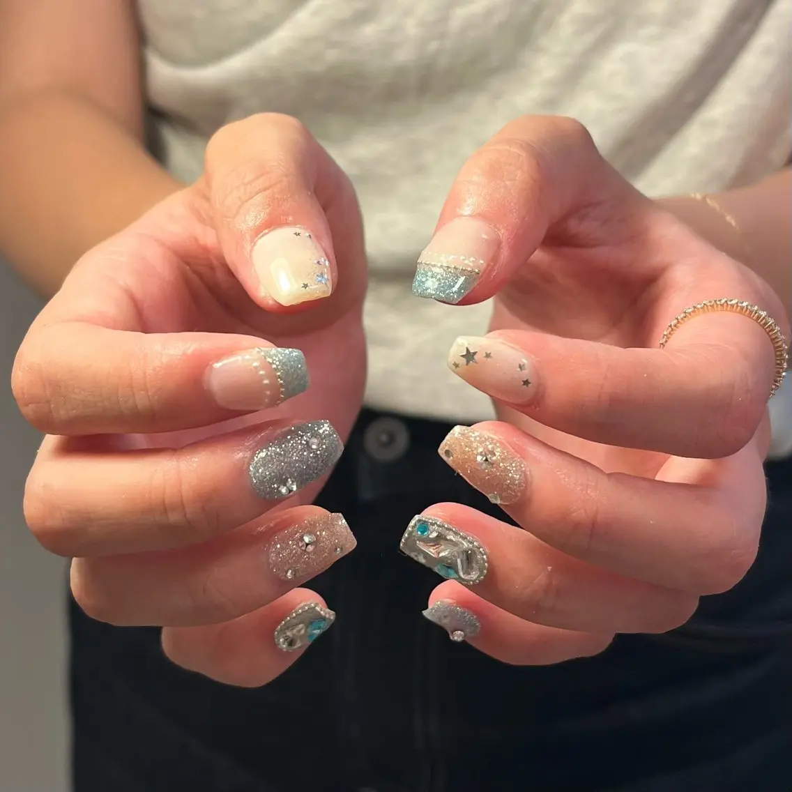ネイル ハンドネイル フットネイル neroria nailのネイルデザイン