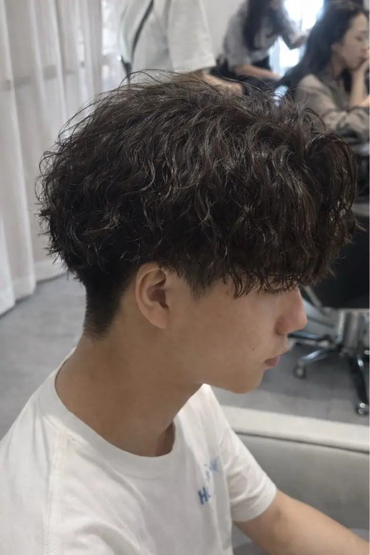 パーマ メンズ カット パーマ トリートメント ヘッドスパ ヘアセット Bond Story /名駅【メンズ専門】のヘアスタイル