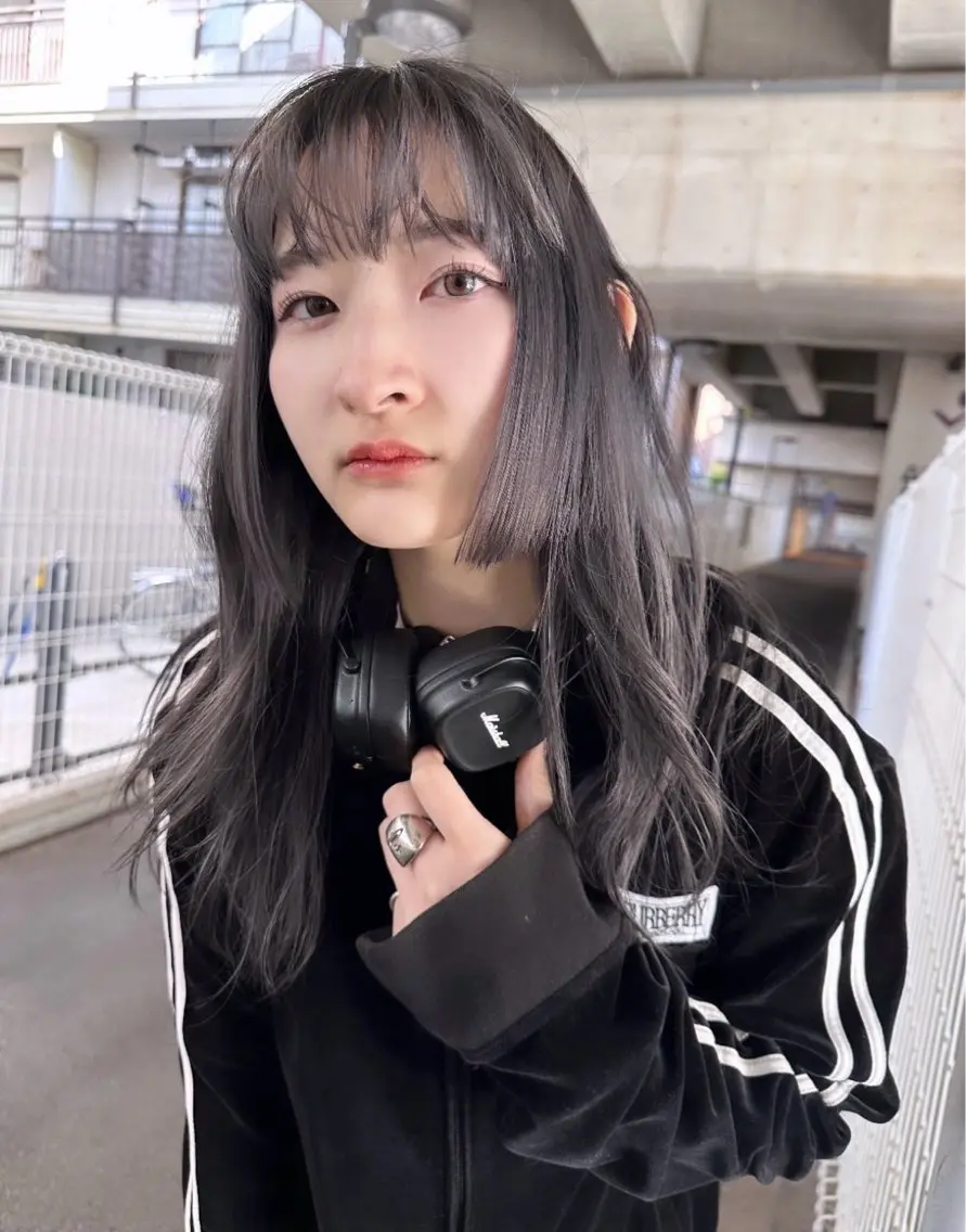 カット 漆畑 莉奈のヘアスタイル