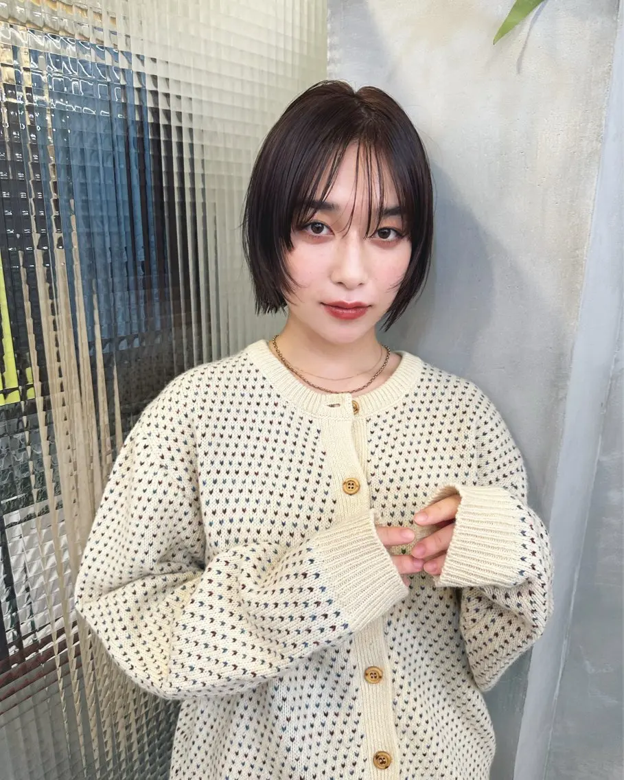 ミディアム モモセ ユメトのヘアスタイル