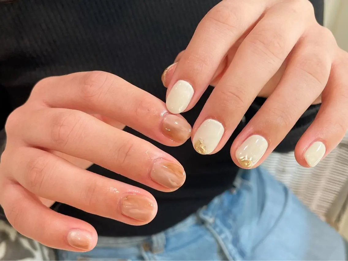 ネイル ミラーネイル ハンドネイル Aing nail 澤瀬のネイルデザイン