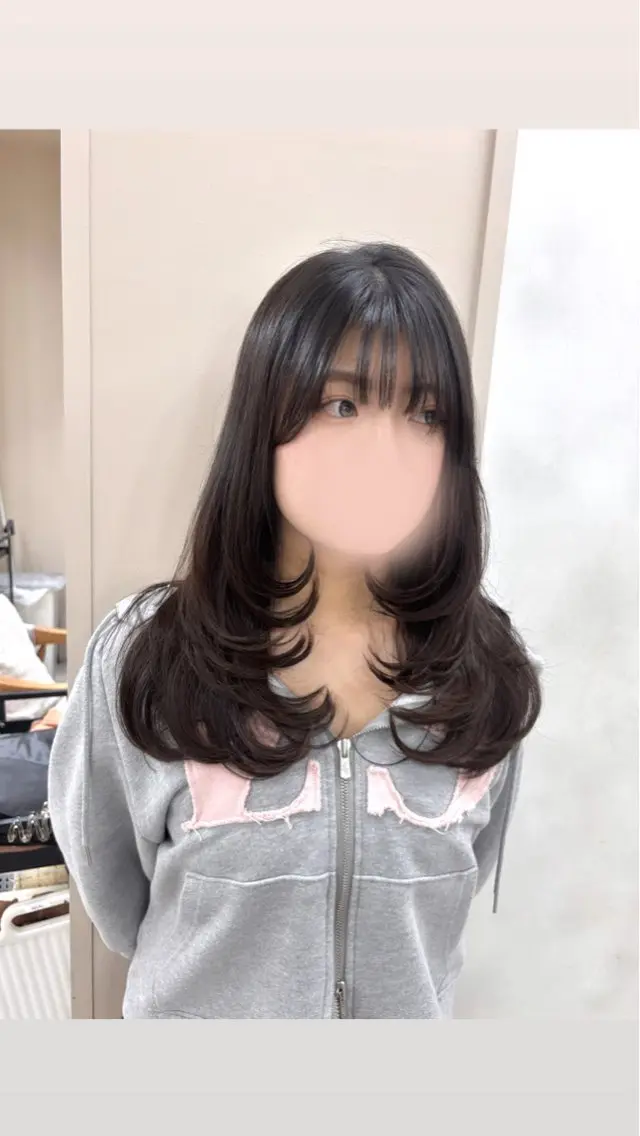 セミロング 韓国風ヘア レイヤーカット カット ヘアカラー トリートメント コトネ🫧 韓国風レイヤーカットのヘアスタイル