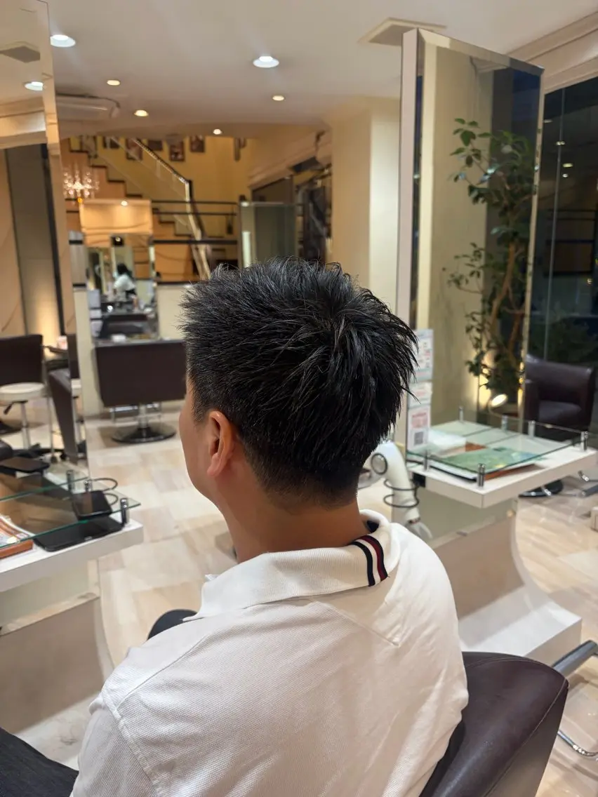 メンズショートカットの写真
