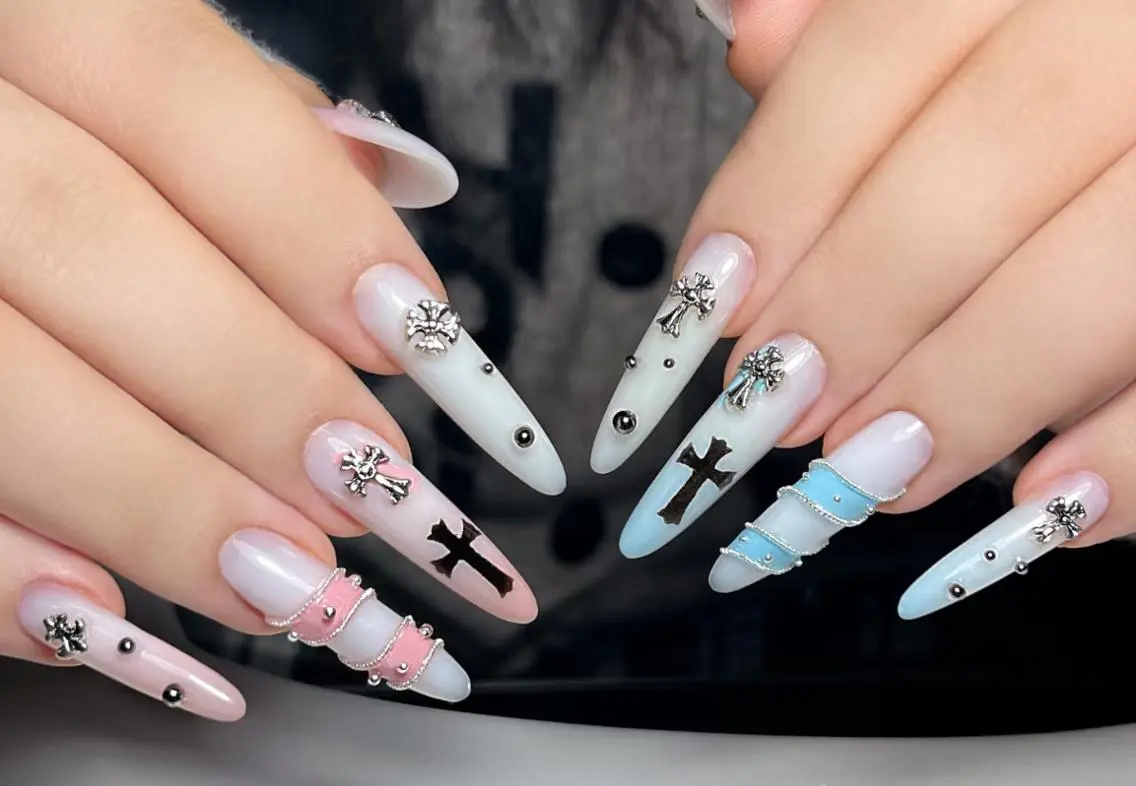 ネイル ハンドネイル ハンドケア 🍑 momo_nailのネイルデザイン