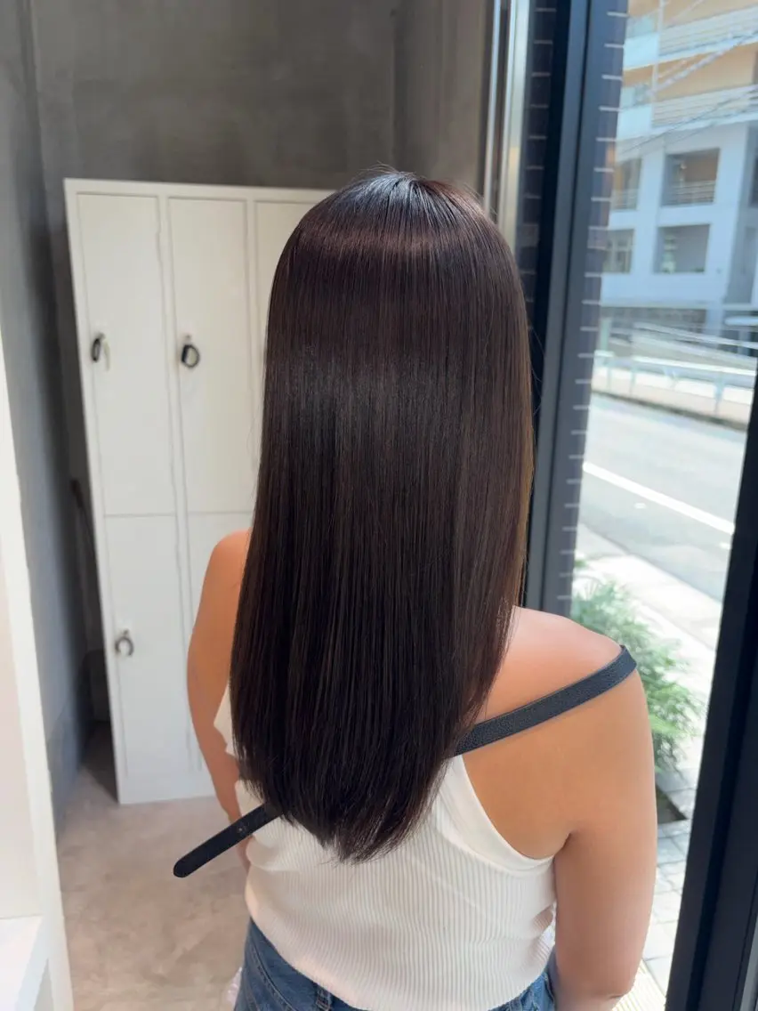 カラー 西崎 愛加のヘアスタイル