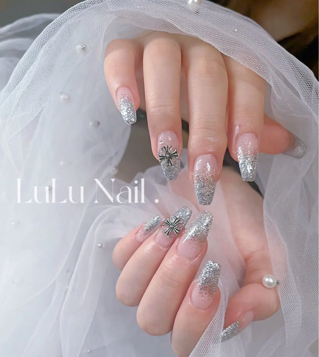 ネイル ハンドネイル LULU Nail salonみどりのネイルデザイン