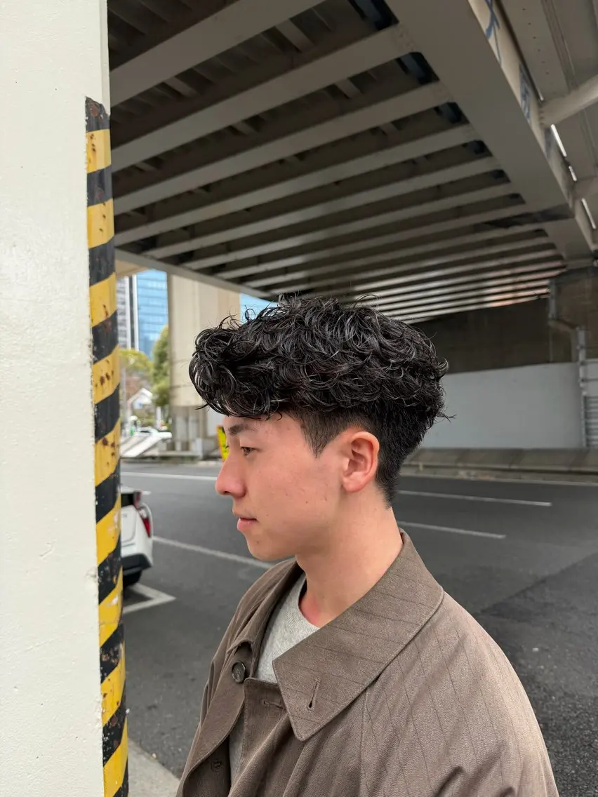 ショート パーマ メンズ カット パーマ 大阪茶屋町 メンズカット関田拳のヘアスタイル