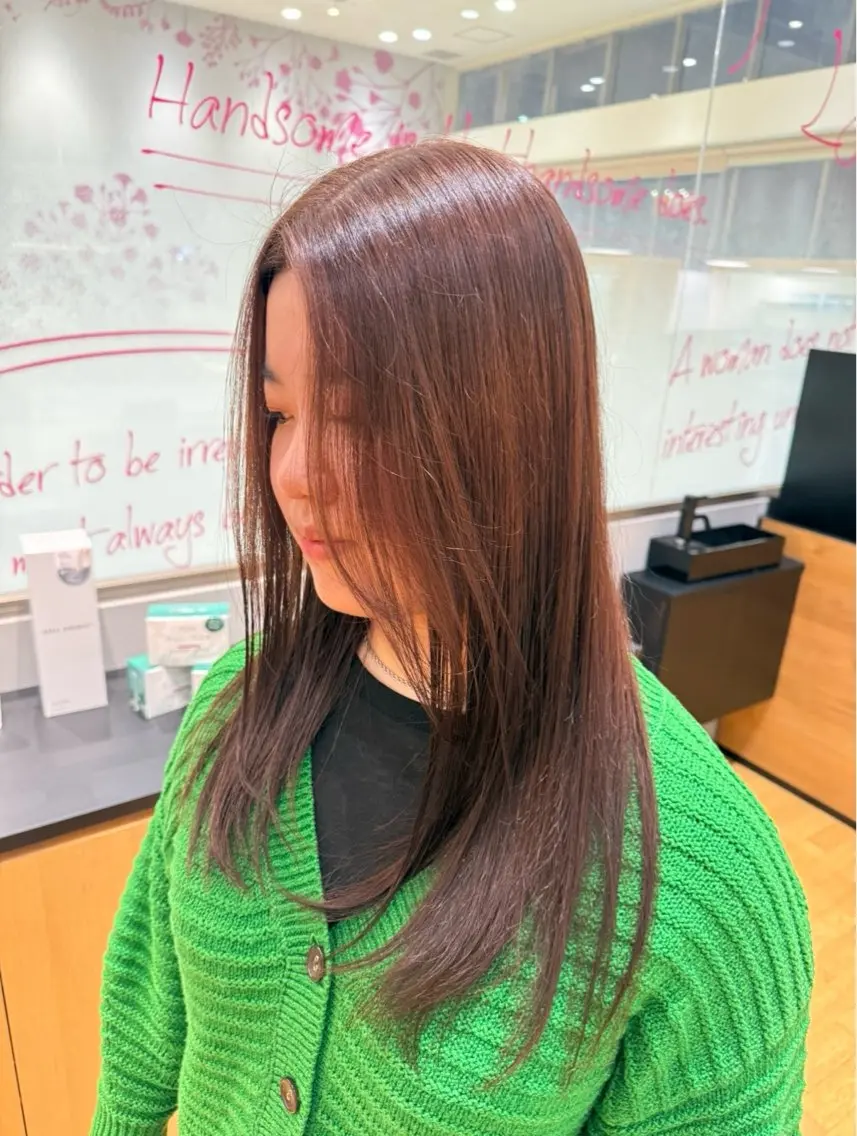 ロング カラー ブラウンカラー 中島 紗來のヘアスタイル