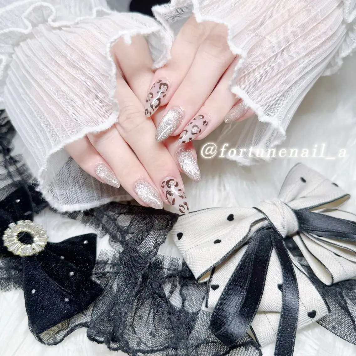 ネイル マグネットネイル ✩.*🎀 aoi🎀のネイルデザイン