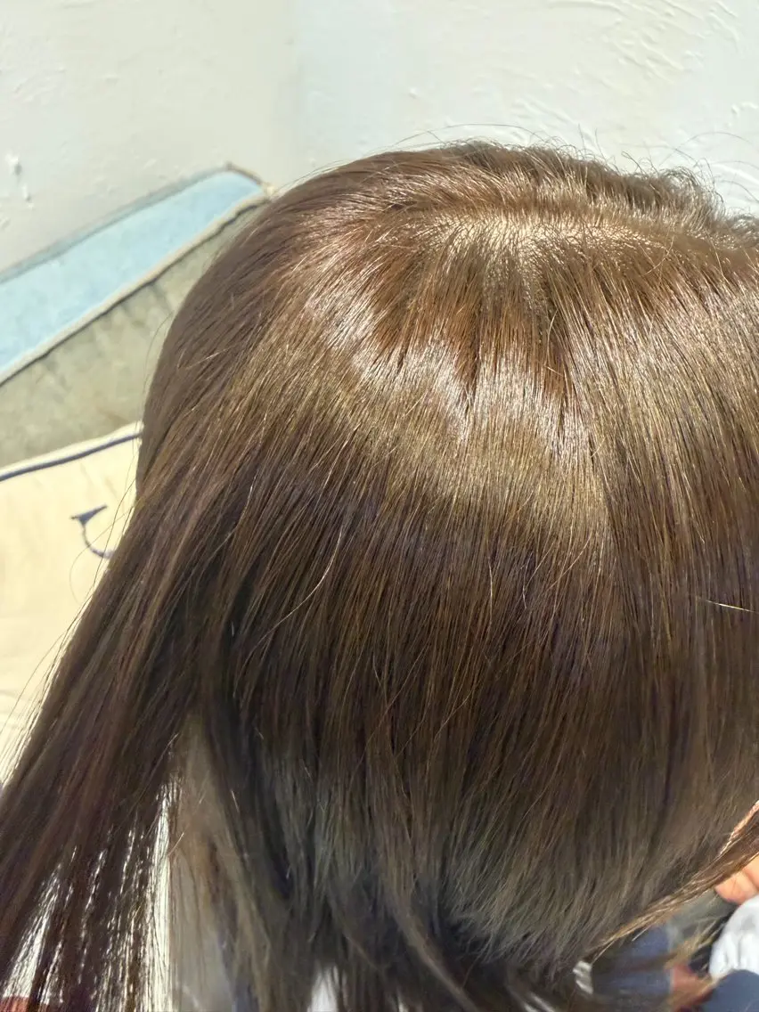 カラー 牧野 心咲のヘアスタイル