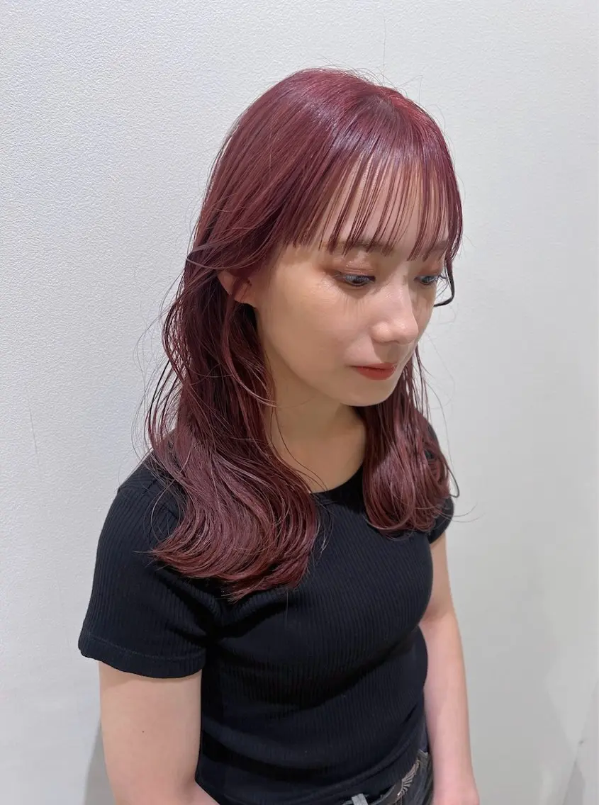 セミロング カラー ブリーチ ヘアカラー トリートメント cher. naoのヘアスタイル