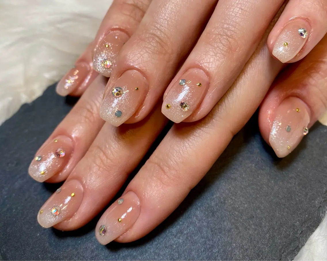 ネイル ハンドネイル FREEME 🌼アビのネイルデザイン