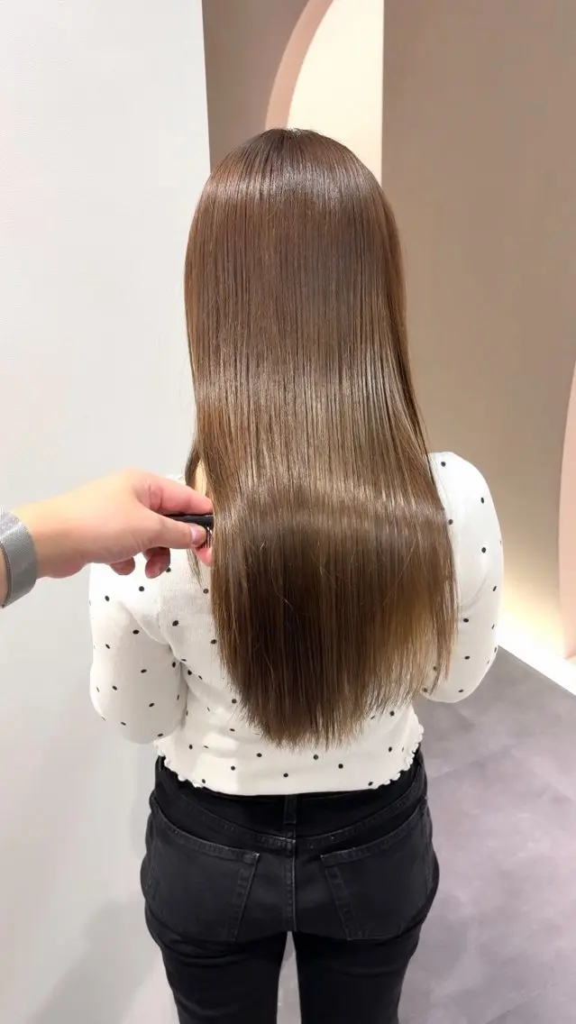 ミディアム カラー ベージュカラー ミルクティーベージュ カット ヘアカラー トリートメント 絹髪質感TR💫 レイヤーカット/熊澤のヘアスタイル