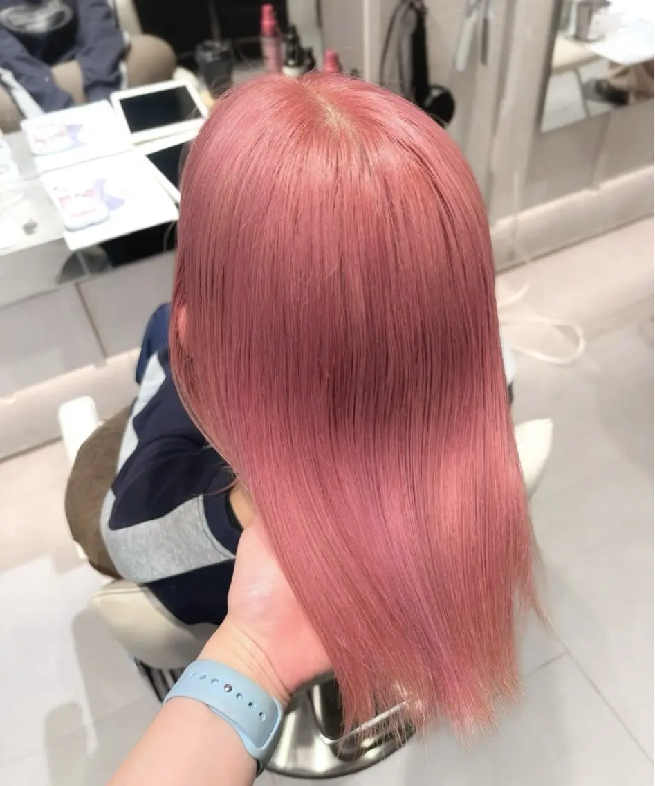 ミディアム カラー ヘアカラー トリートメント 柔らかgirly/ レイヤー/yuiのヘアスタイル