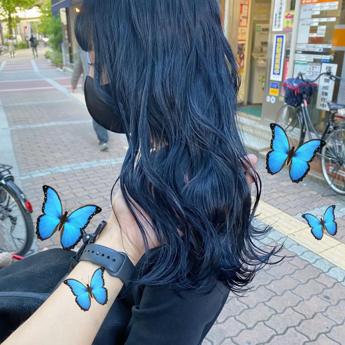 セミロング カラー ネイビーカラー 色落ちまで可愛い🧚 心斎橋hikaruのヘアスタイル
