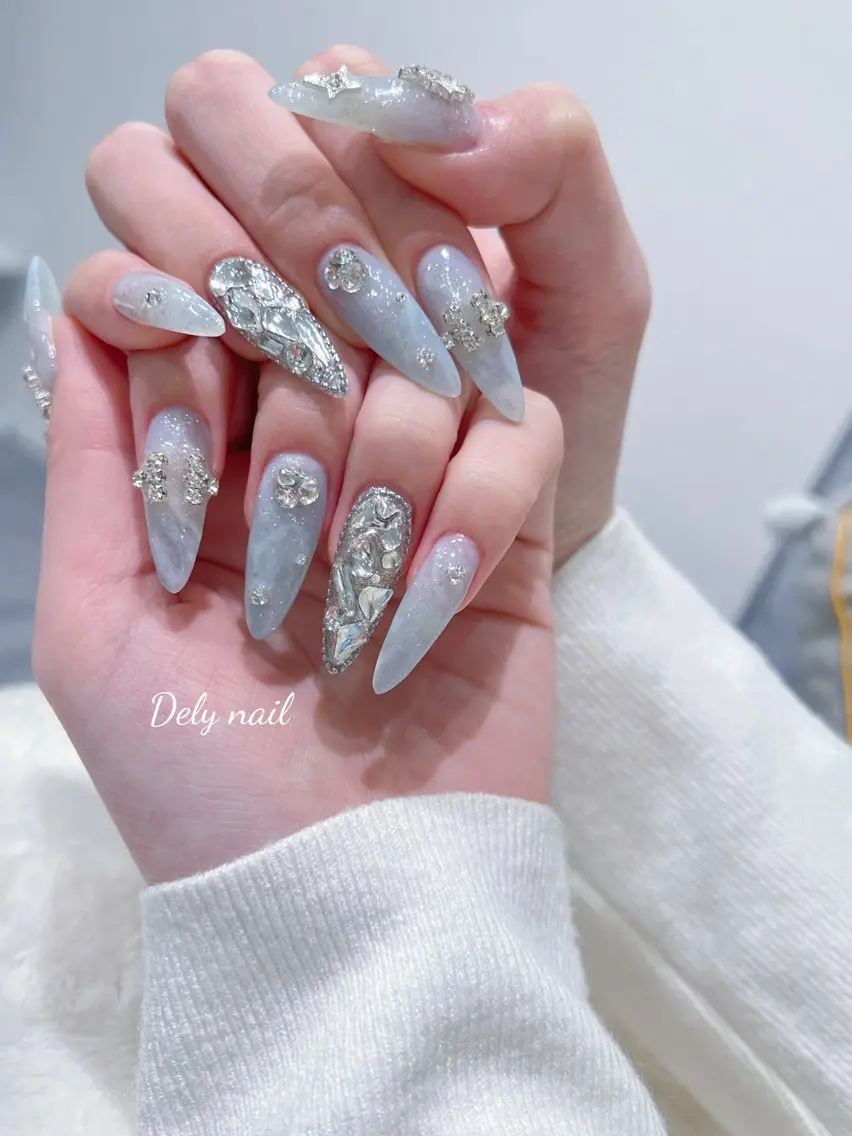 ネイル フレンチネイル ジェルネイル ガーリー 韓国ネイル ニュアンスネイル ハンドネイル Dely Nailのネイルデザイン