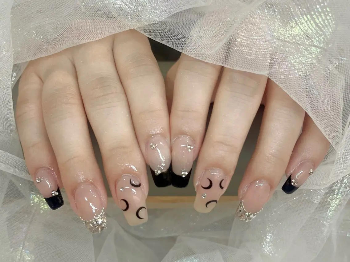 ネイル anela 仁香のネイルデザイン