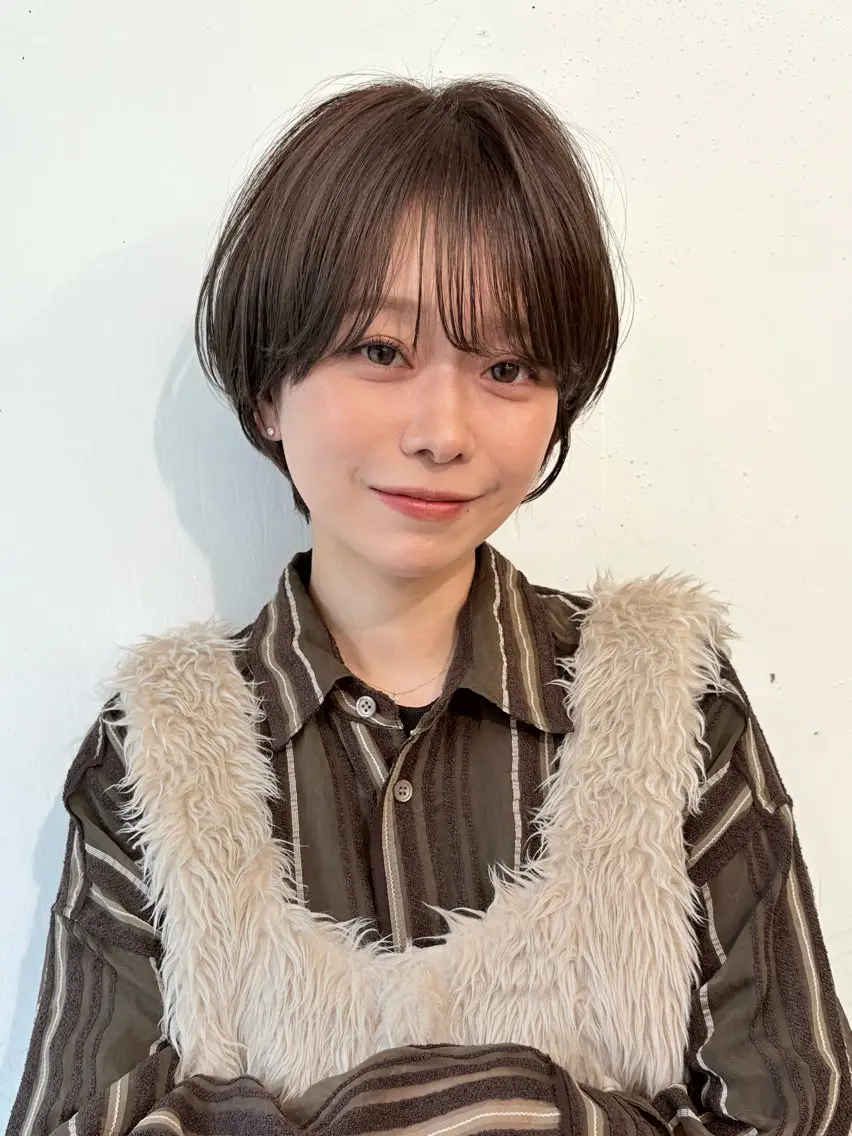 ショート カラー 丸みショート ブラウンカラー チョコレートブラウン ショートヘア カット ヘアカラー トリートメント ハイライト/ショート /ボブ/RYOHEIのヘアスタイル