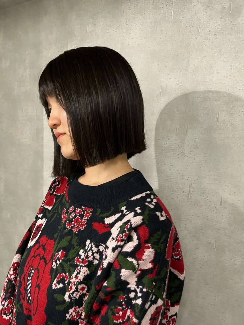 ミディアム ボブ anon Loemのヘアスタイル