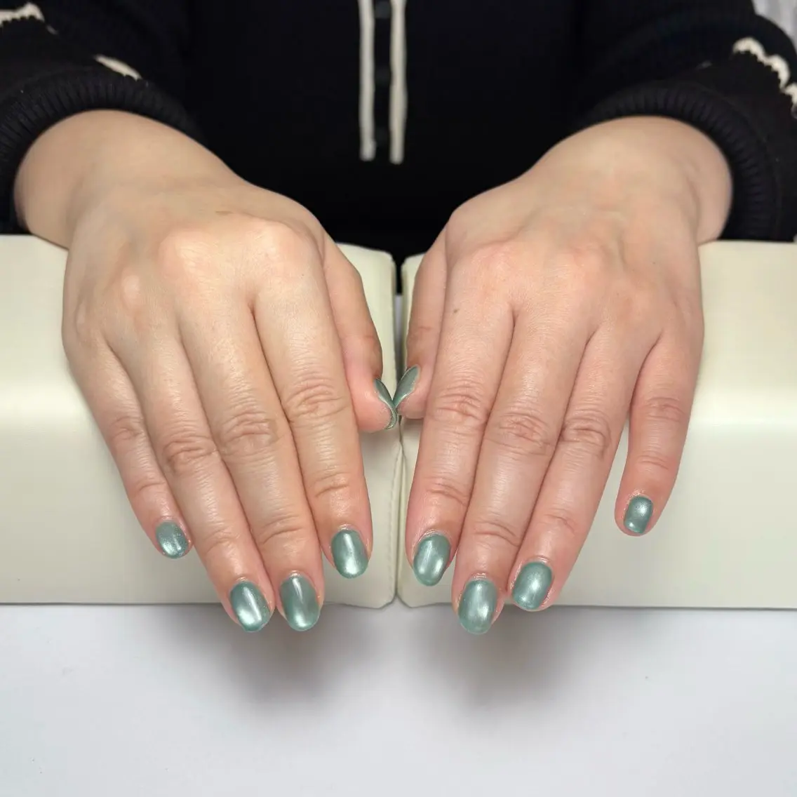 ネイル マグネットネイル マグネットワンカラー ワンカラーネイル nailsalon kohakuのネイルデザイン