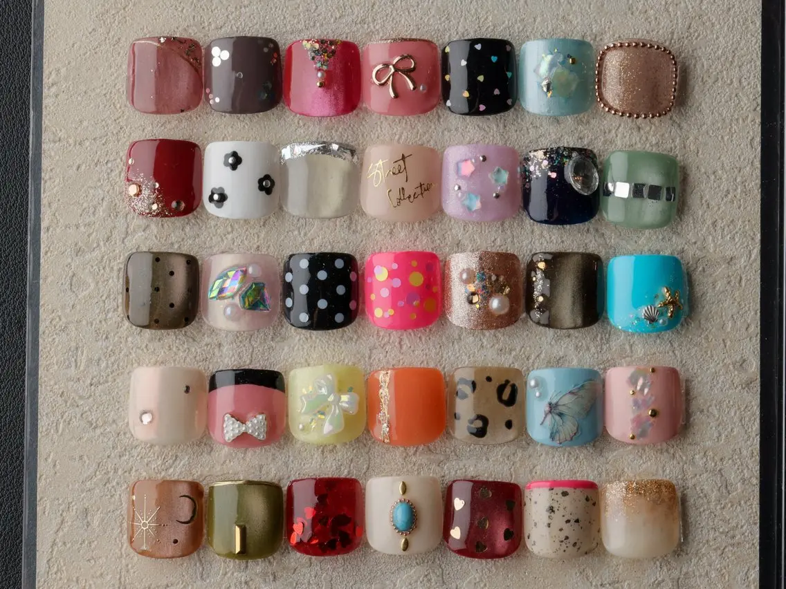 ネイル フットネイル Éva nail MARIのネイルデザイン