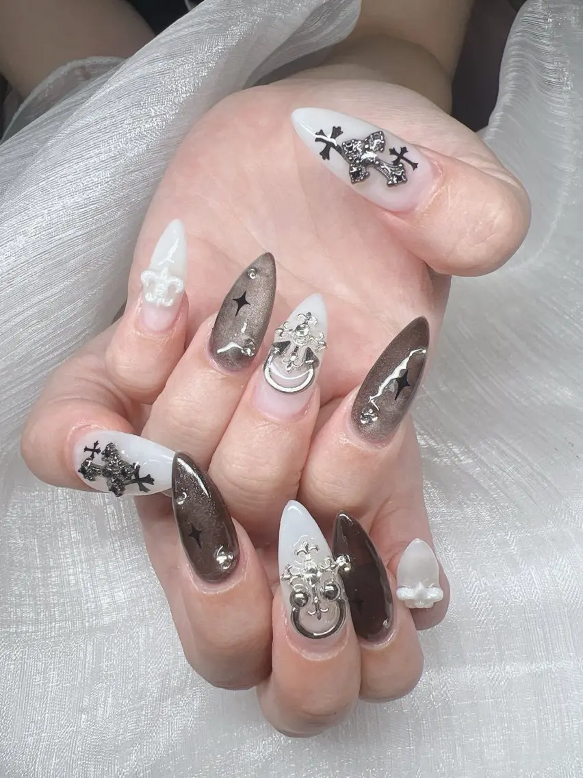 ネイル 長さ出し グラデーション キラキラネイル マグネットネイル ニュアンスネイル Lee Nails チップ長さだし専門店のネイルデザイン
