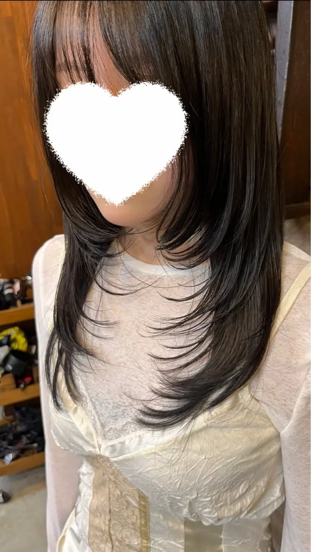 ロング 川崎 かなでのヘアスタイル