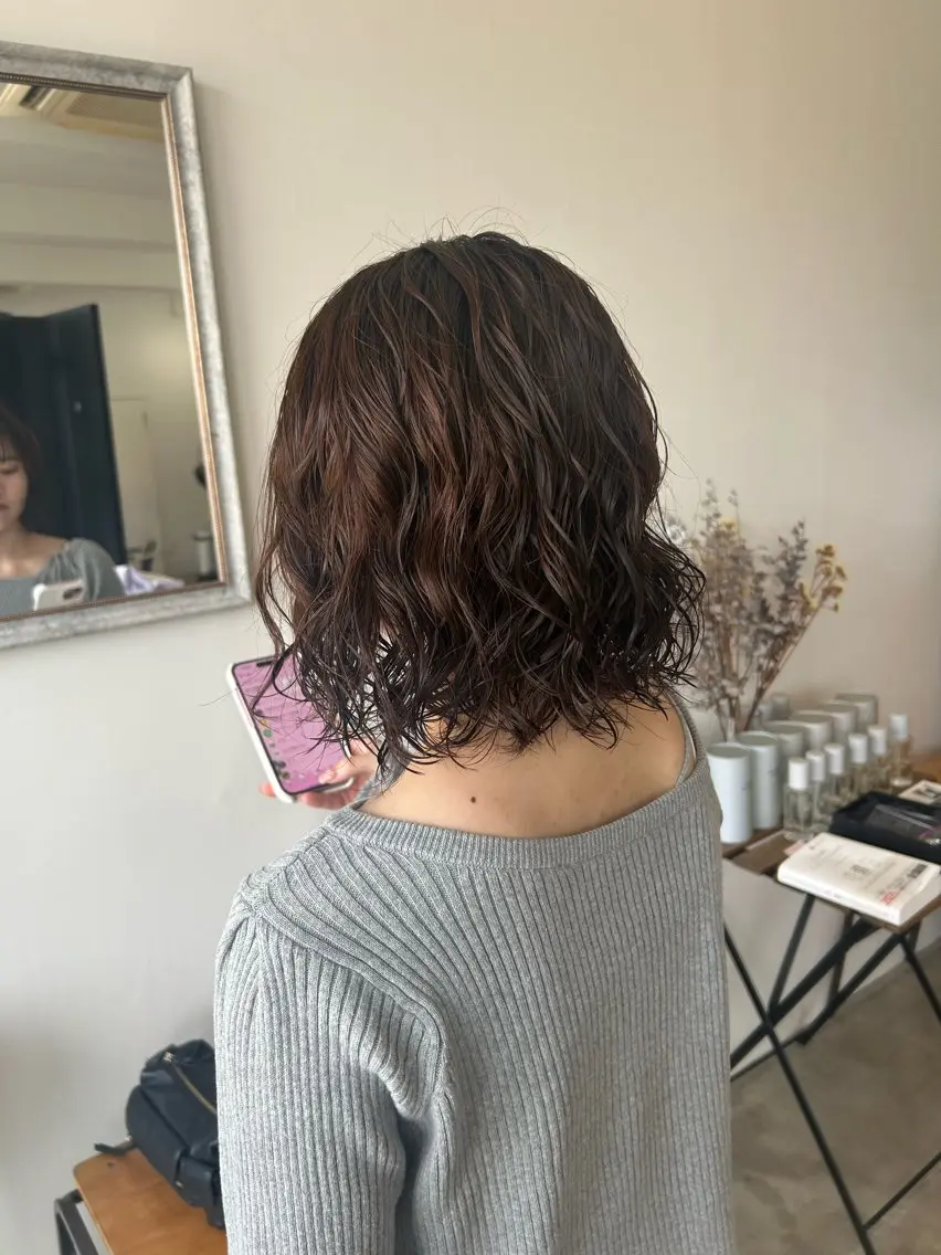 ミディアム ミディアムパーマ ボブ plus HAIR いずみのヘアスタイル