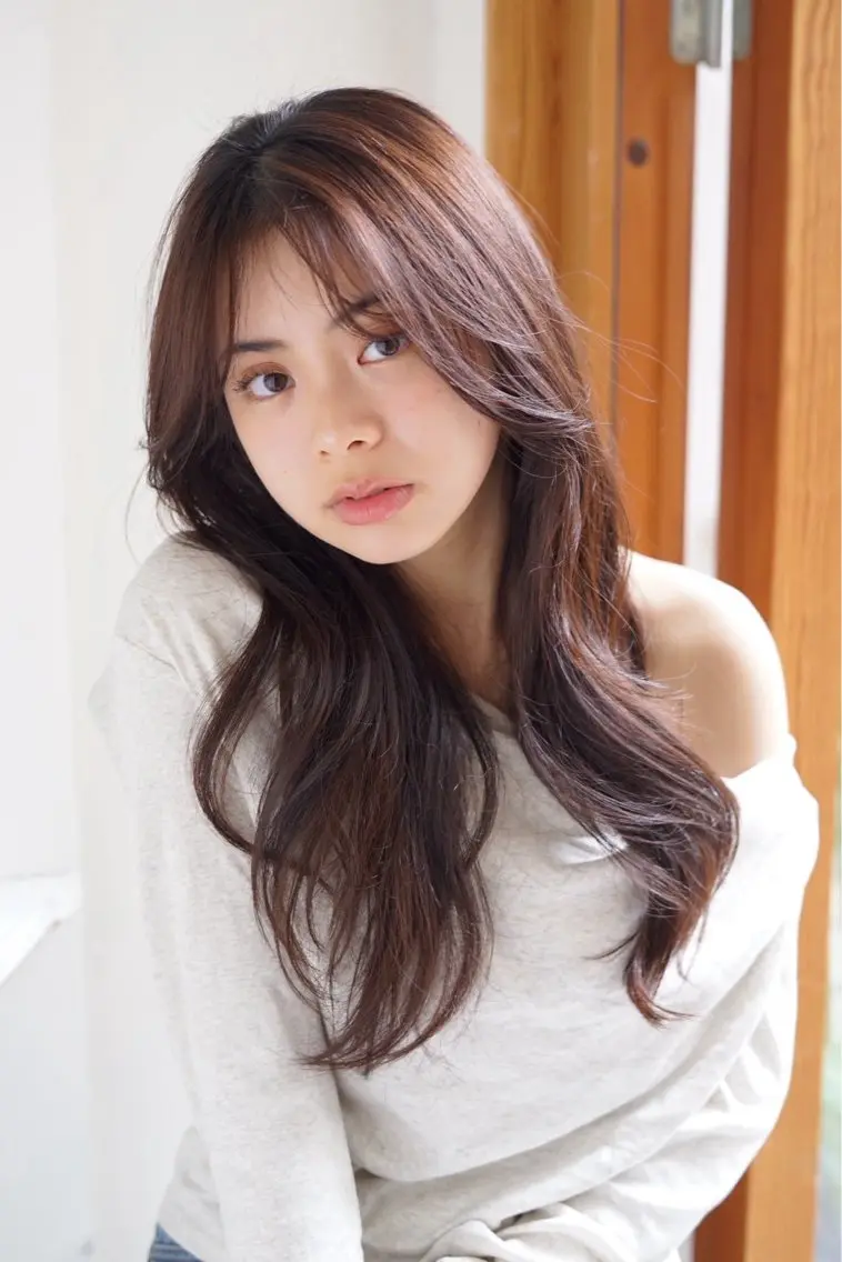 ロング カラー ヘアアレンジ 韓国風ヘア カット ヘアカラー トリートメント 髪質改善ストレート✨ パーマヘア✨YUKIのヘアスタイル
