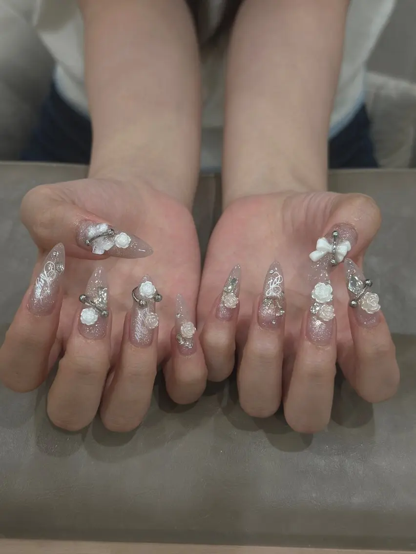 ネイル ジェルネイル 韓国ネイル 持ち込み シンプルネイル ワンホンネイル ハンドネイル 🎀Aura. Yurachanのネイルデザイン