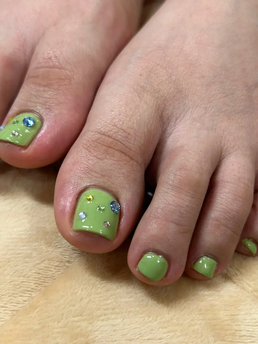 ネイル フットネイル MIHO nail_noahのネイルデザイン