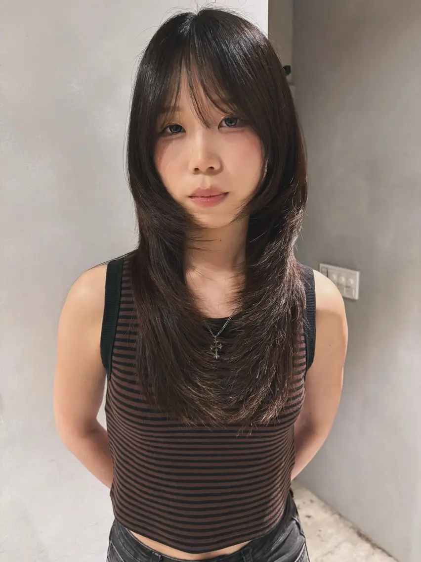 ロング ハッシュカット カット ヘアカラー トリートメント Juna✂️ レイヤー / ボブのヘアスタイル