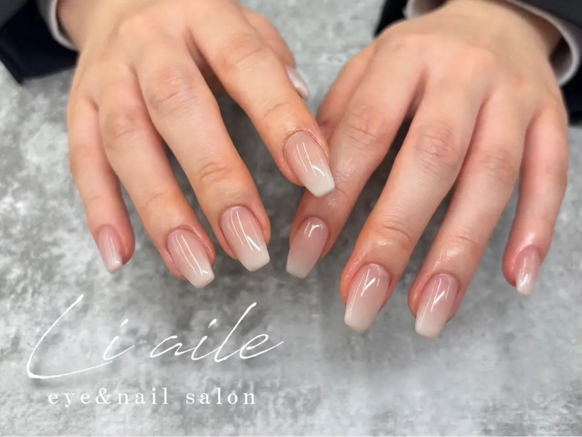 ネイル グラデーション Li aile yuuka🩰🎀のネイルデザイン