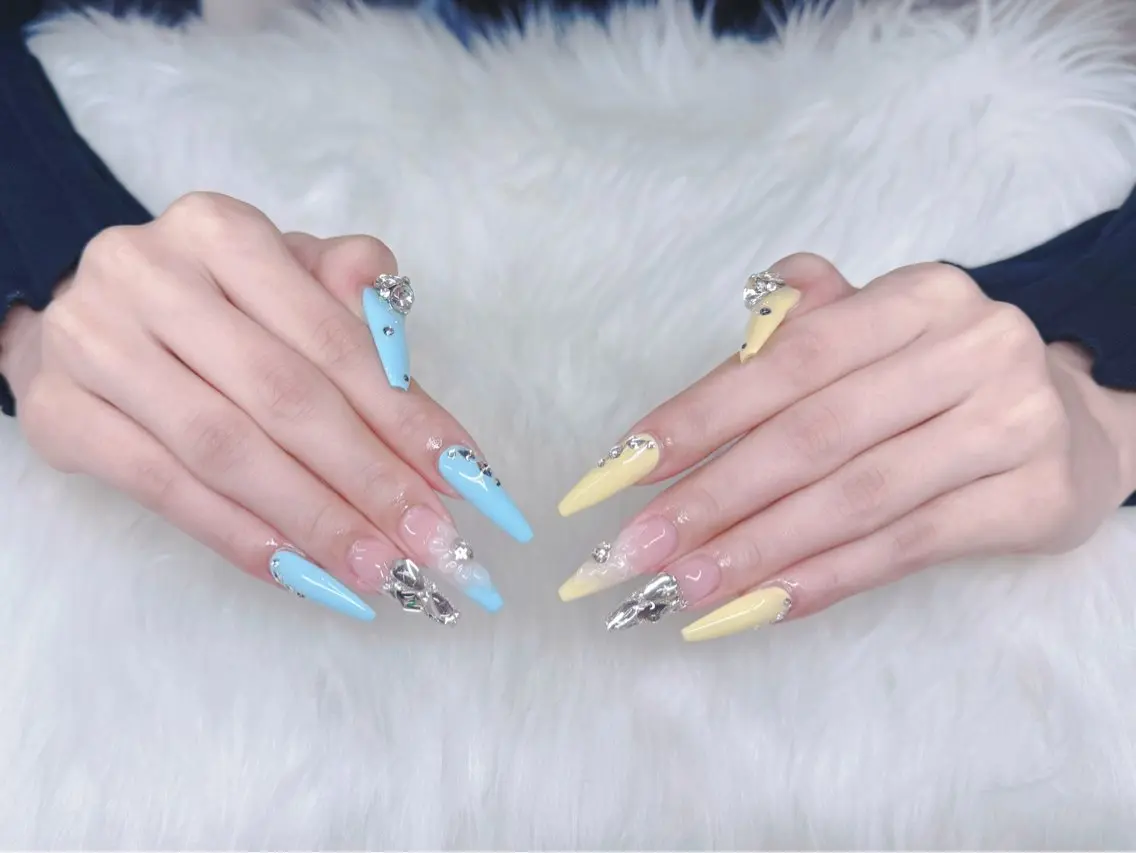 ネイル ジェルネイル 韓国ネイル 持ち込み ワンホンネイル ハンドネイル GOHOUBI Nail 心斎橋店のネイルデザイン