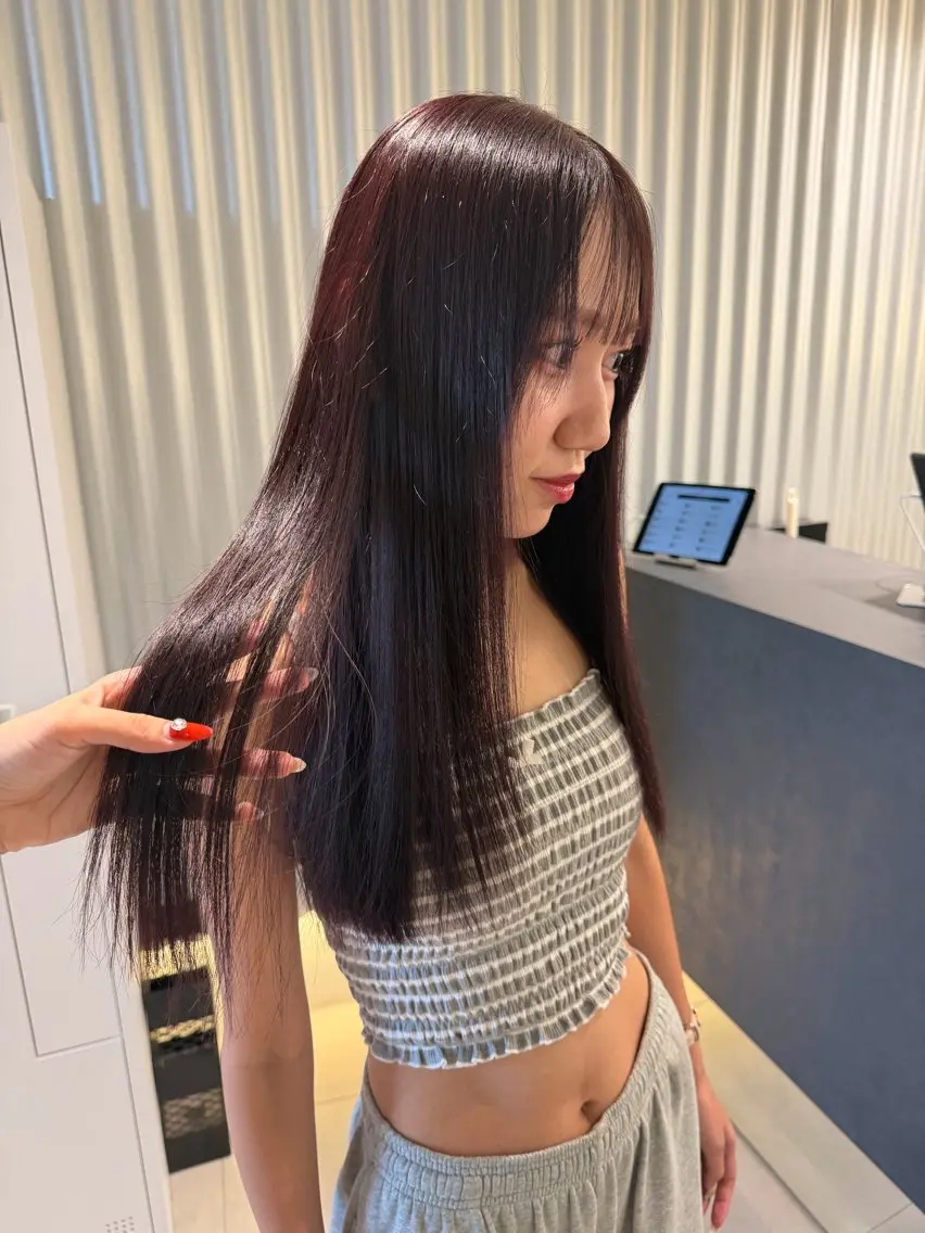 ロング ヘアカラー トリートメント 🍷秋色ボルドー♡ 艶レイヤー🍇モエカのヘアスタイル