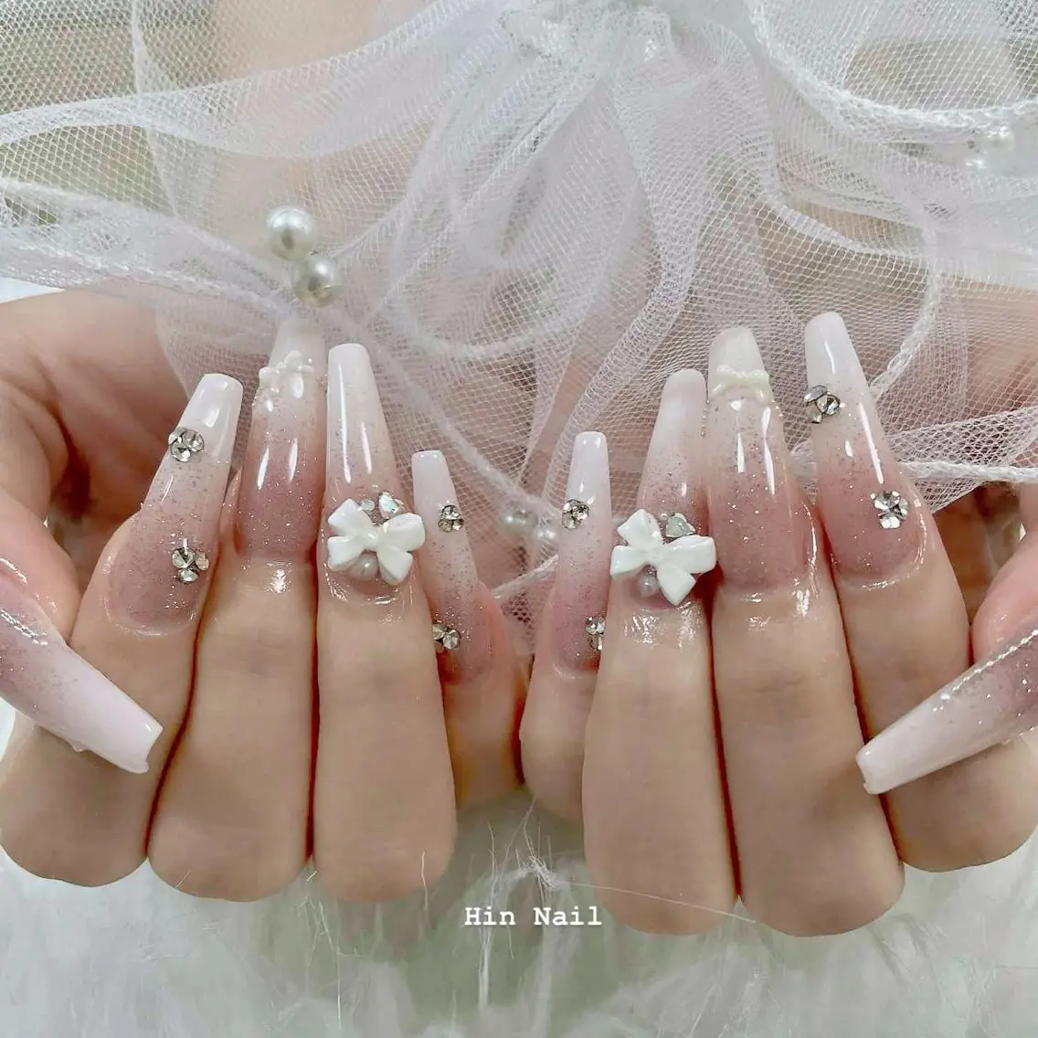 ネイル ハンドネイル HIN NAILのネイルデザイン