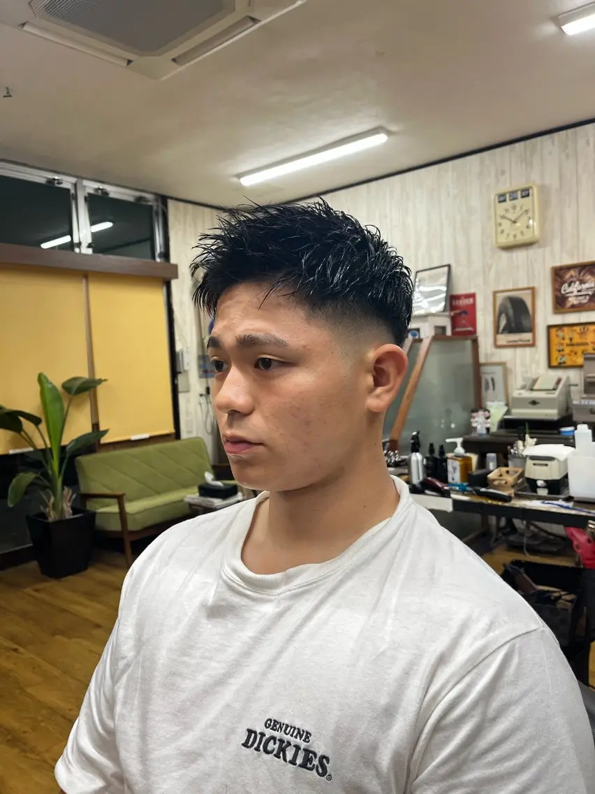 ショート メンズ 飯島 悠輝のヘアスタイル