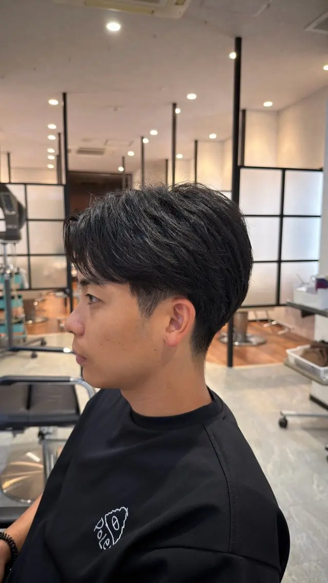 ミディアム メンズ カット 🇰🇷韓国風 艶カラー/吉田大晴のヘアスタイル