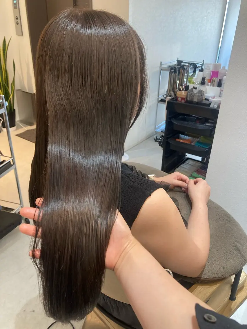 ロング カット ヘアカラー トリートメント ✨色持ちの良い艶 カラー✨蟹江真世のヘアスタイル