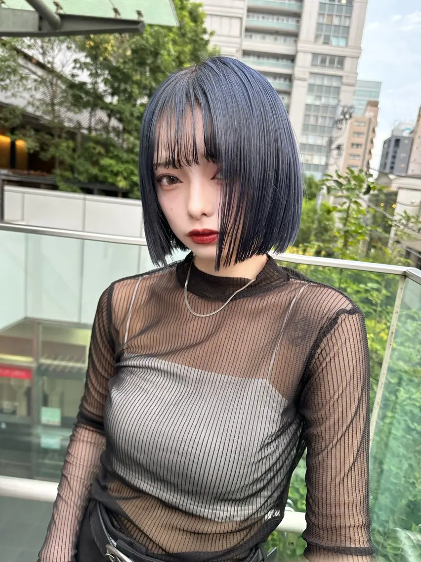 カラー ブリーチ ⚡️庭野 涼雅⚡️のヘアスタイル