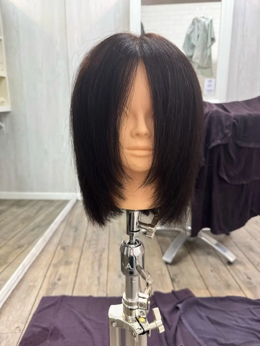 ミディアム 顔まわりレイヤー 顔周りカット レイヤーカット THETAふじみ野 古屋のヘアスタイル