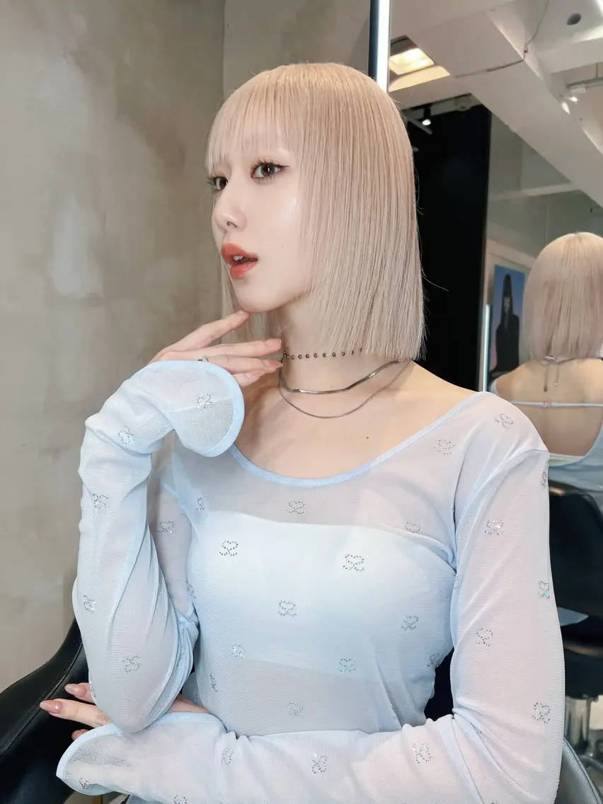 ショート ヘアカラー トリートメント ナナ♡レイヤーカット ♡似合わせカラーのヘアスタイル