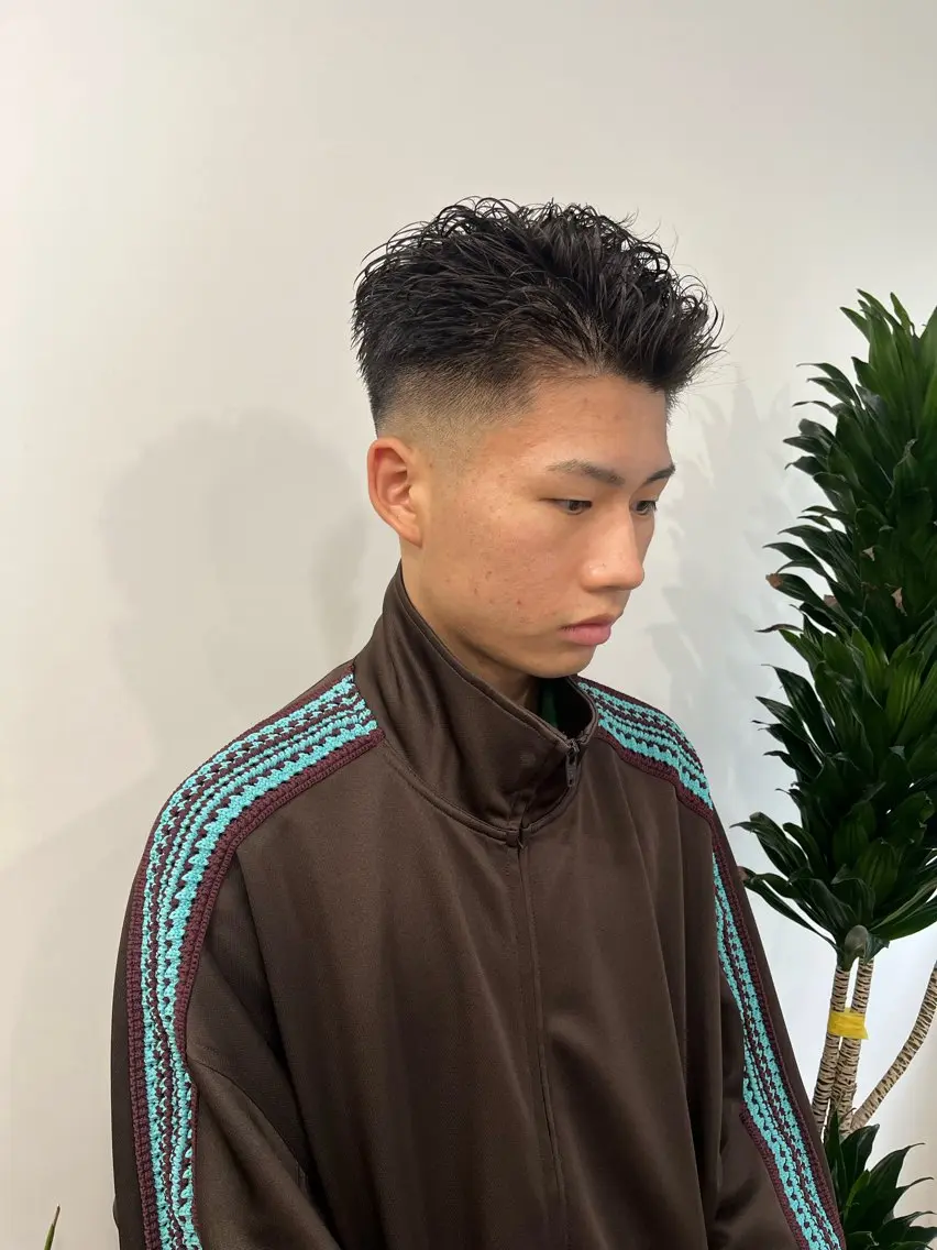 ショート カラー パーマ ヘアアレンジ メンズ ヘアカラー トリートメント 💎髪質改善特化💎 RUITOのヘアスタイル